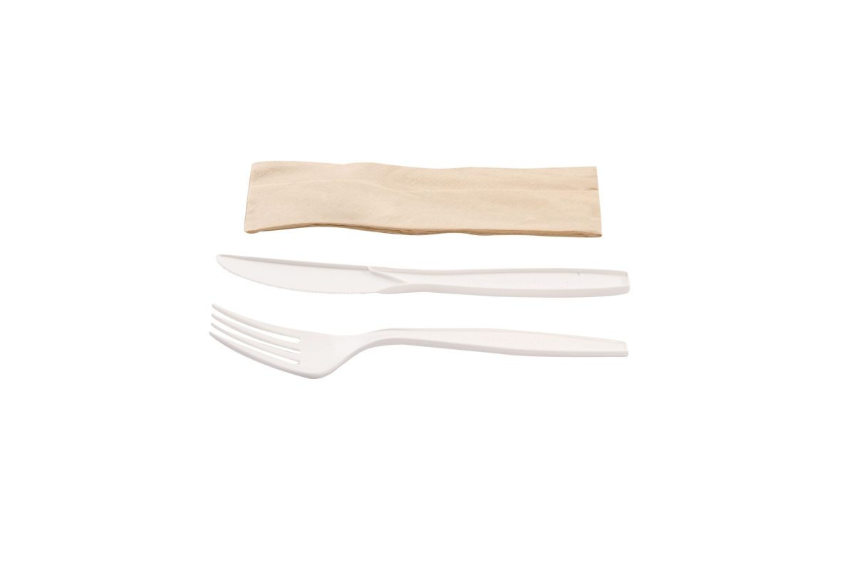 Kit couverts blanc 3 en 1 en maïs : couteau + fourchette + serviette kraft – 500 unités – Betik