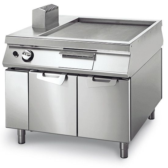 Fry-Top Gaz Lisse sur Coffre avec Portes, Tableau de Contrôle sur Deux Côtés – Virtus