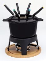 Service à Fondue - Fonte Noire - Plateau Bois 6 pers - Ø 17 cm - BAUMALU