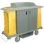 Chariot de nettoyage avec portes