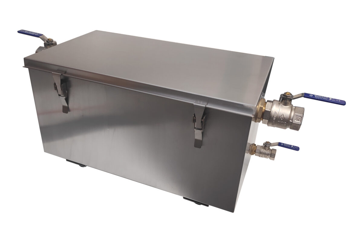 BAC A GRAISSE INOX 304 – 14L – CAPACITE DE 30 COUVERTS – L2G